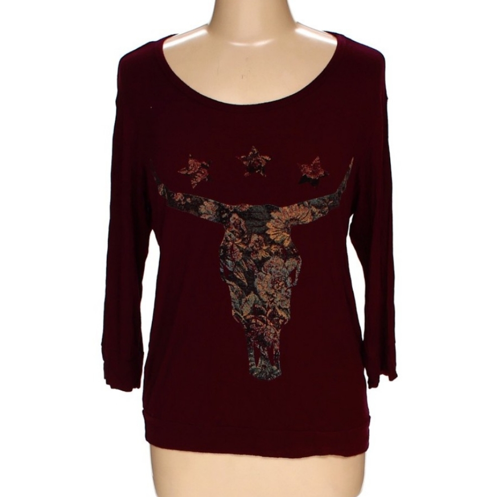 Happening in the Present Graphic Bull Shirt M